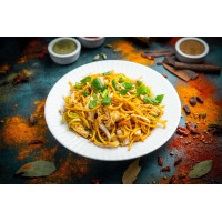 Удон з куркою тандурі (330г)